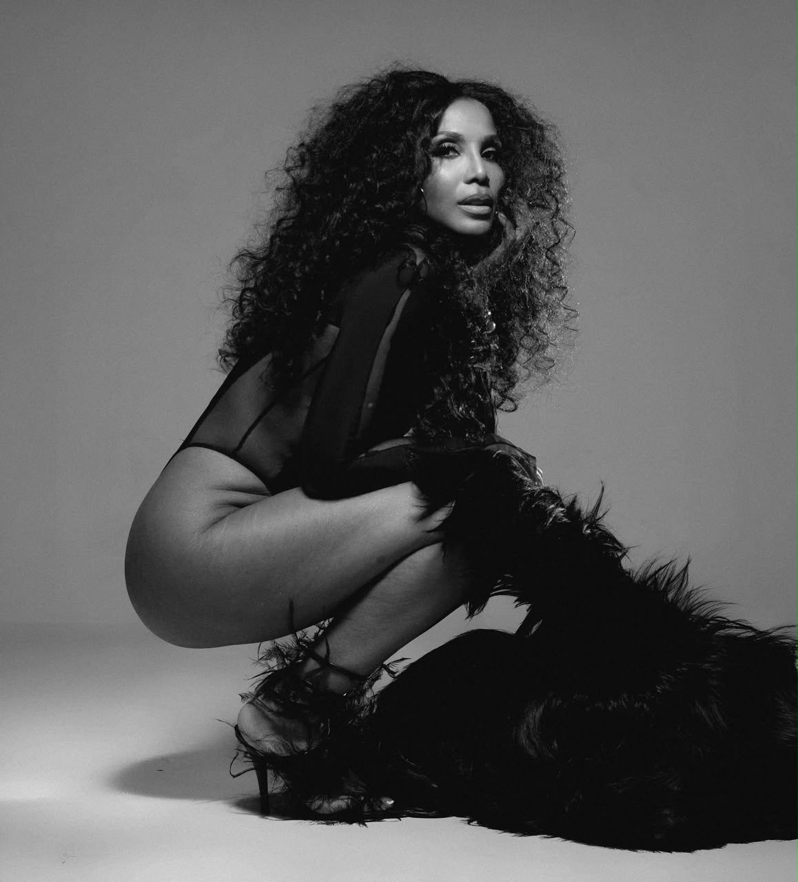 US singer Toni Braxton celebrates 59th birthday with sultry new photos.